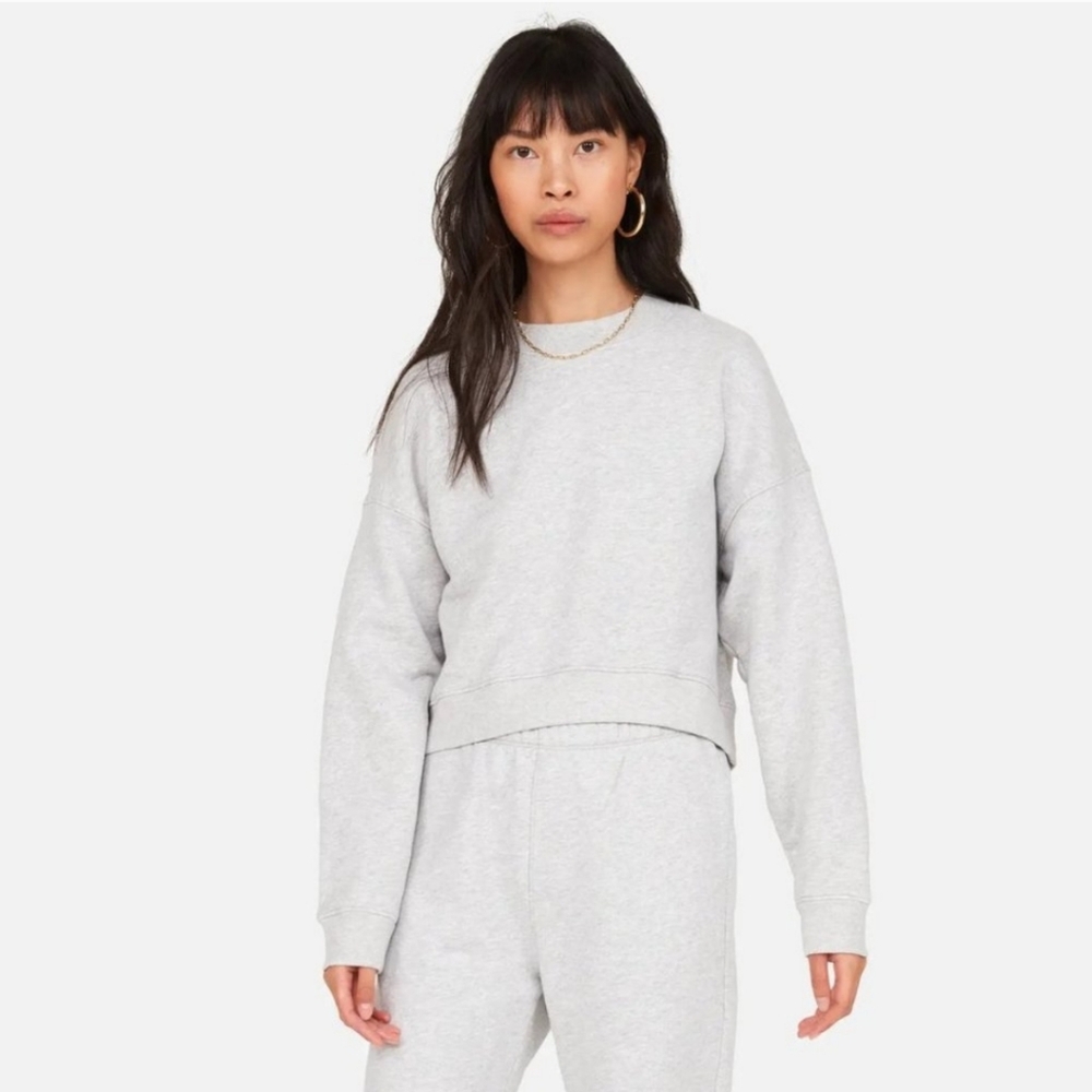 MATE. The Label Fleece Cropped Grey Sweatshirt - M